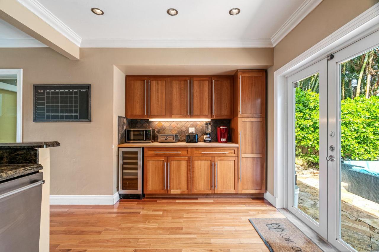 #1 Fort Lauderdale House - Heated Salt Water Pool - Private Oasis-Updated Gorgeous 3Br 3Ba - Las Olas Εξωτερικό φωτογραφία